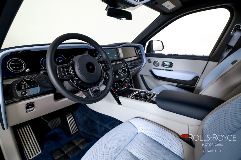 New-2026-Rolls-Royce-Black-Badge-Cullinan