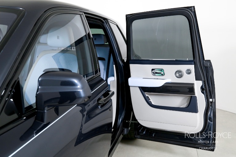 New-2026-Rolls-Royce-Black-Badge-Cullinan