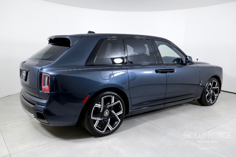 New-2026-Rolls-Royce-Black-Badge-Cullinan