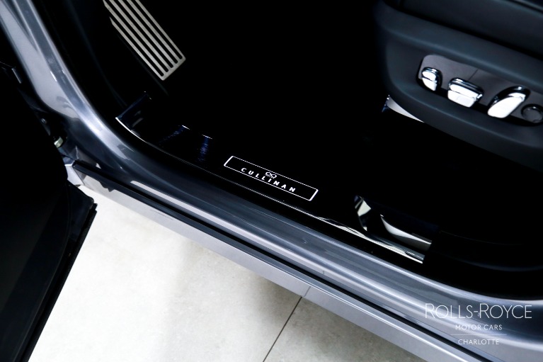 Used-2026-Rolls-Royce-Black-Badge-Cullinan