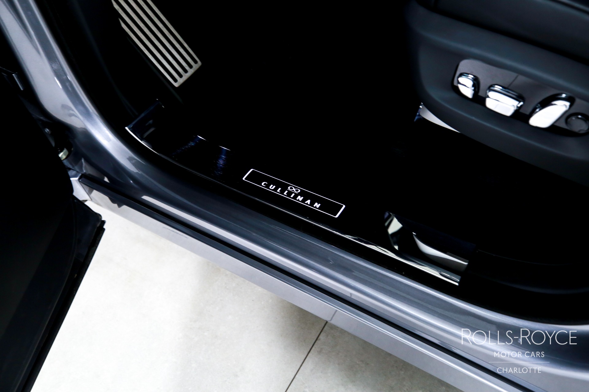Used 2026 Rolls-Royce Black Badge Cullinan  | Charlotte, NC