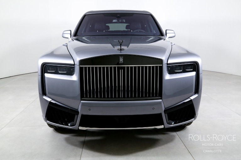 Used-2026-Rolls-Royce-Black-Badge-Cullinan