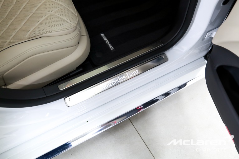 Used-2024-Mercedes-Benz-S-Class-S-580-4MATIC