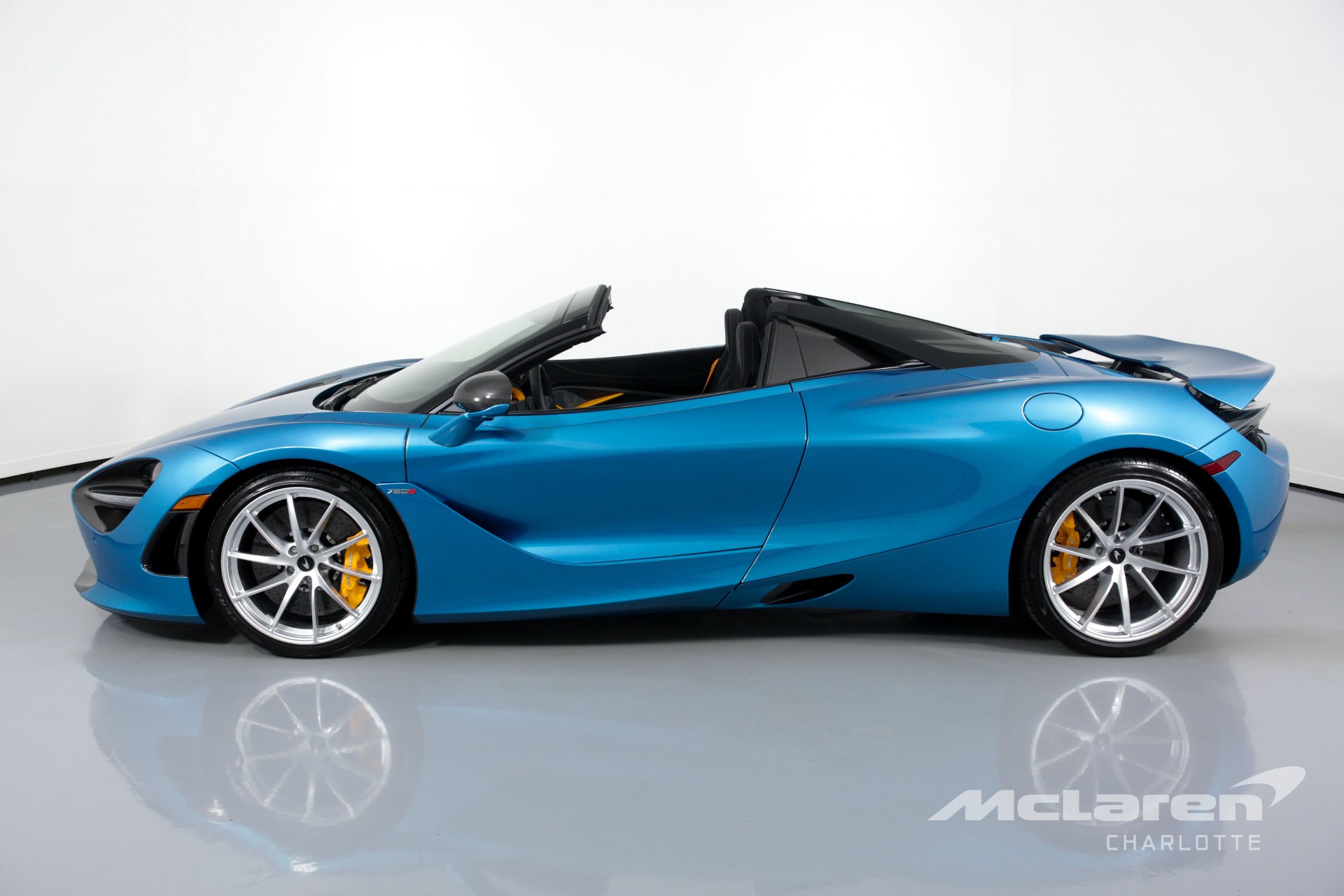 Used 2020 McLaren 720S Spider Performance | Charlotte, NC