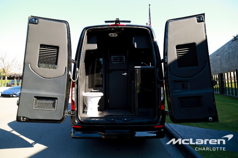 New-2026-Mercedes-Benz-Sprinter-Luxe-Cruiser