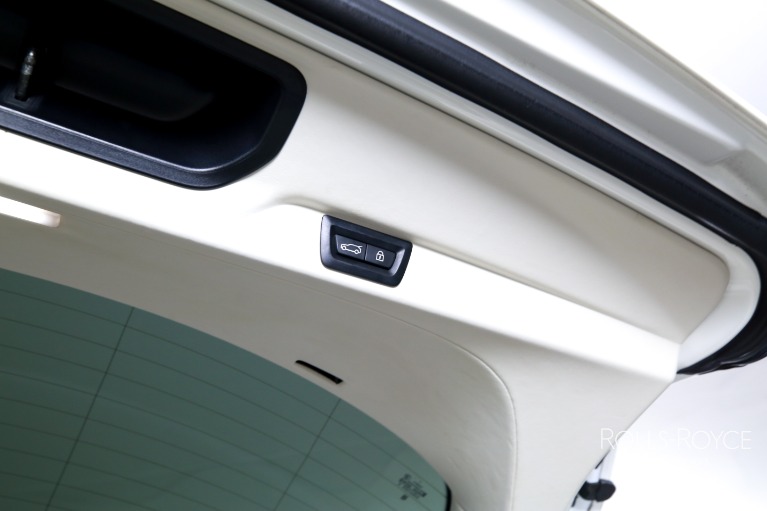 Used-2020-Rolls-Royce-Cullinan