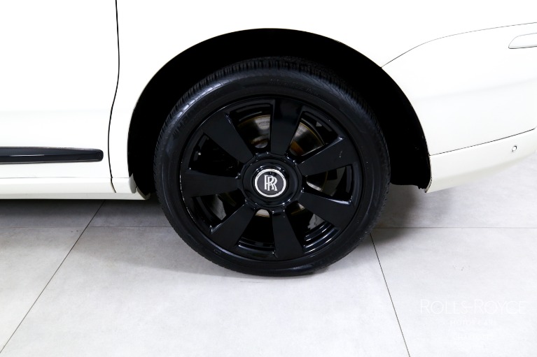 Used-2020-Rolls-Royce-Cullinan