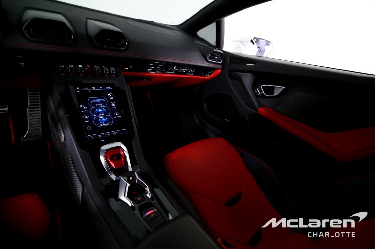 Used-2020-Lamborghini-Huracan-EVO