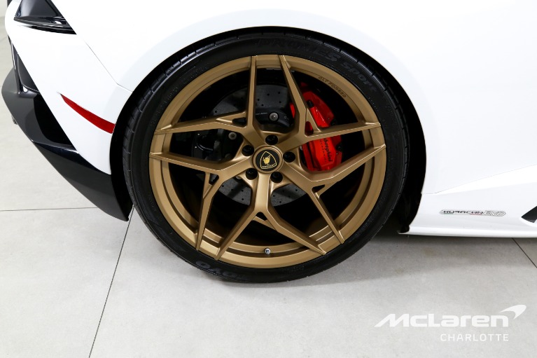Used-2020-Lamborghini-Huracan-EVO
