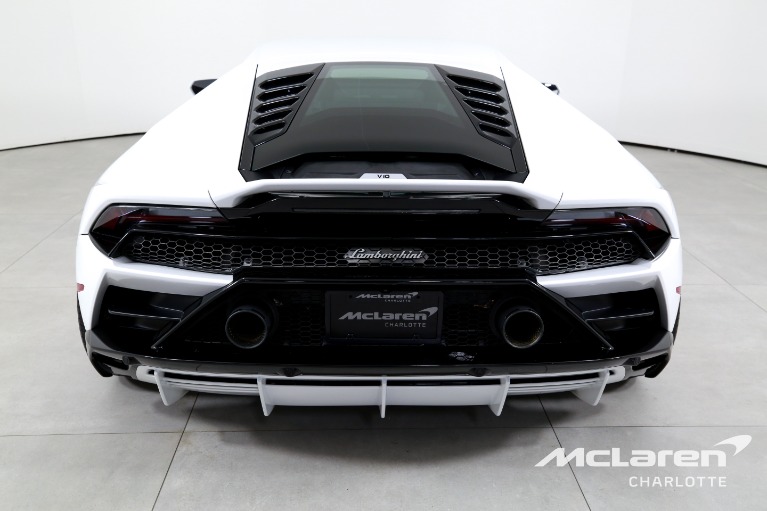 Used-2020-Lamborghini-Huracan-EVO