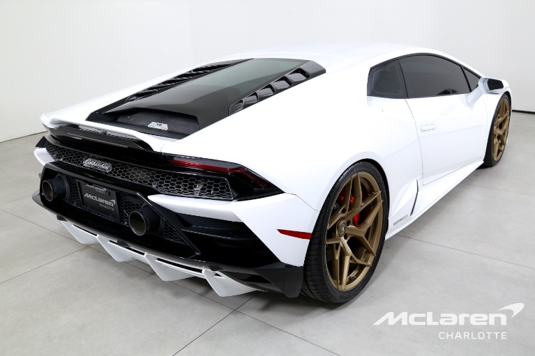 Used-2020-Lamborghini-Huracan-EVO