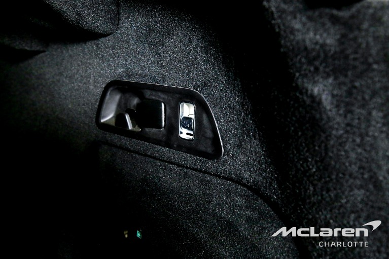 Used-2023-Mercedes-Benz-GLS-Mercedes-Maybach-GLS-600-4MATIC