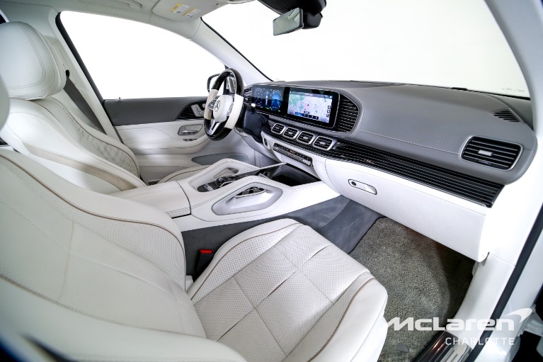 Used-2023-Mercedes-Benz-GLS-Mercedes-Maybach-GLS-600-4MATIC