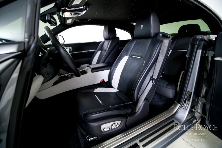 Used-2020-Rolls-Royce-Wraith-Black-Badge