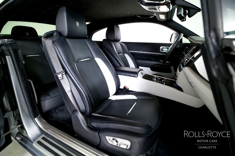 Used-2020-Rolls-Royce-Wraith-Black-Badge