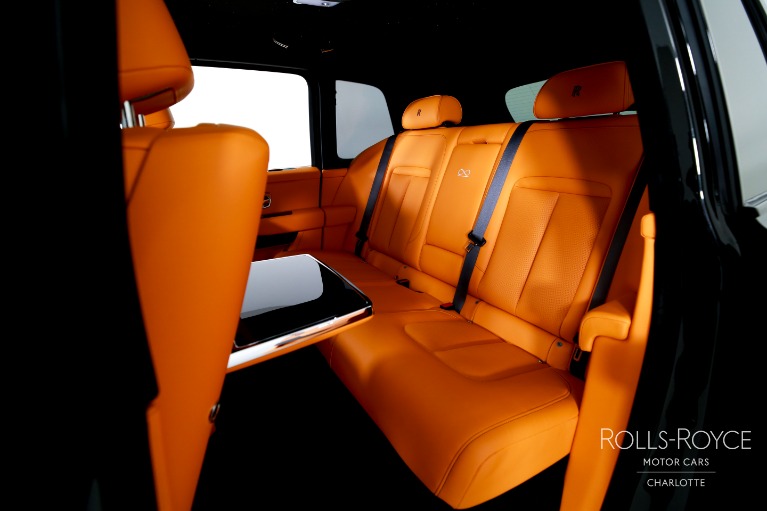 New-2026-Rolls-Royce-Black-Badge-Cullinan