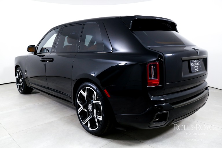 New-2026-Rolls-Royce-Black-Badge-Cullinan