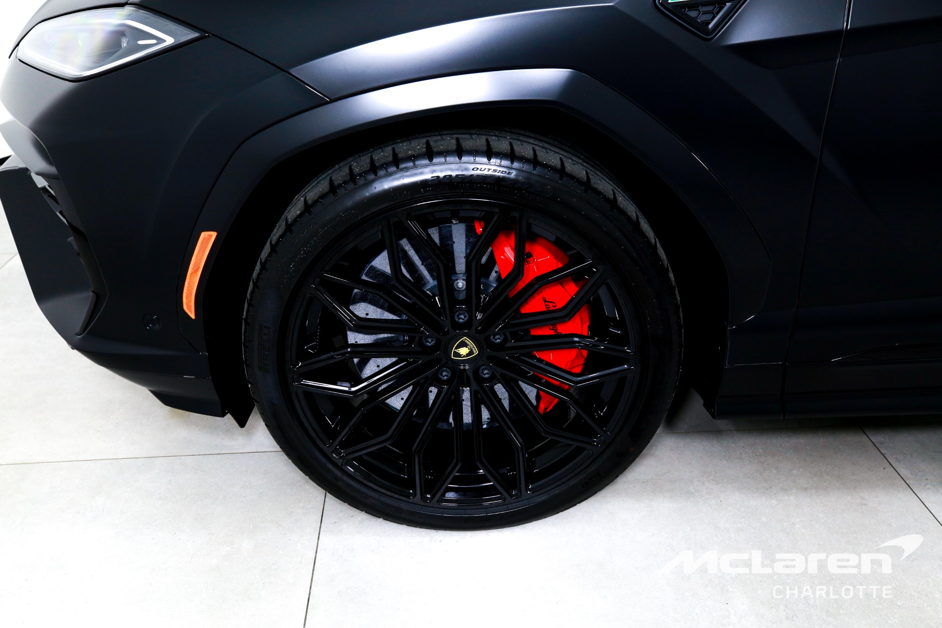 Used 2025 Lamborghini Urus SE | Charlotte, NC