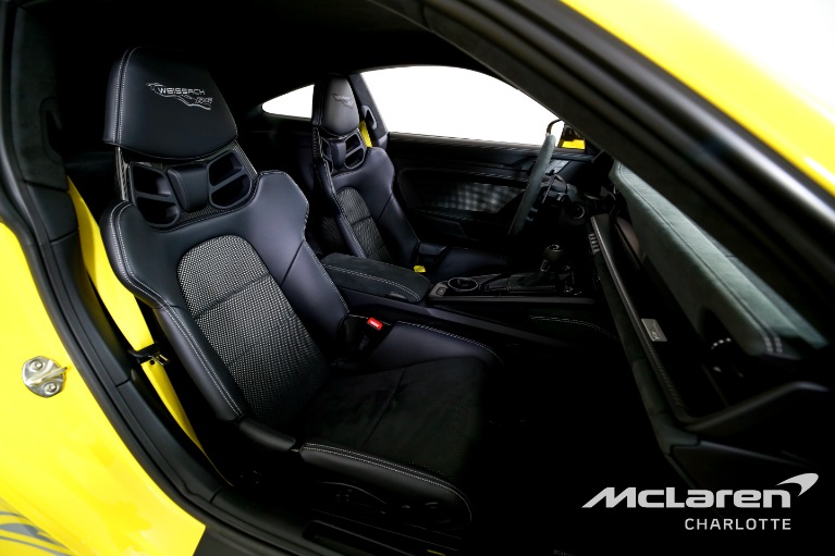 Used-2024-Porsche-911-GT3-RS-MANTHEY