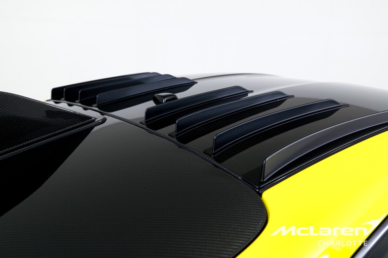 Used-2024-Porsche-911-GT3-RS-MANTHEY