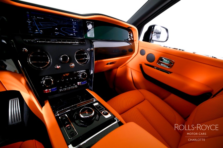 New-2026-Rolls-Royce-Black-Badge-Cullinan
