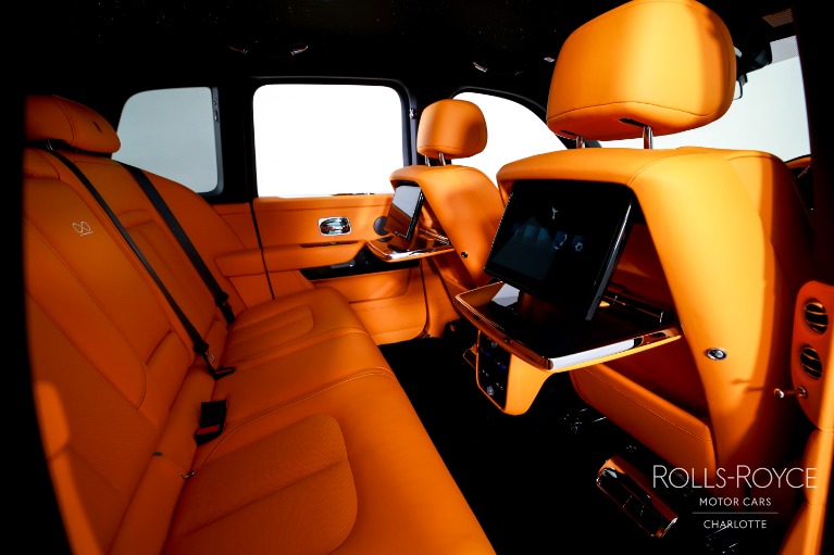 New-2026-Rolls-Royce-Black-Badge-Cullinan
