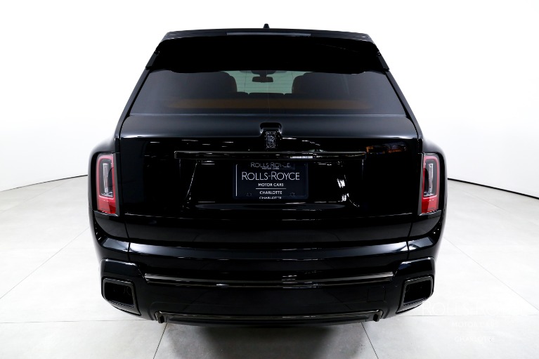 New-2026-Rolls-Royce-Black-Badge-Cullinan