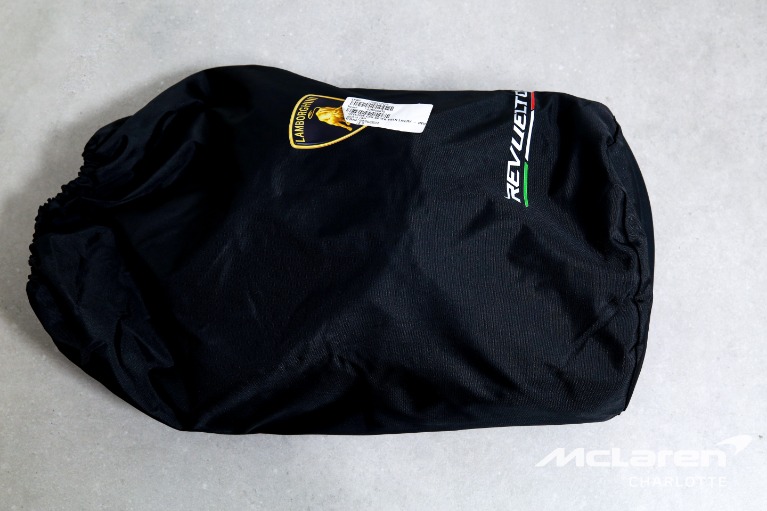Used-2025-Lamborghini-Revuelto