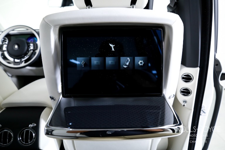 New-2026-Rolls-Royce-Black-Badge-Cullinan