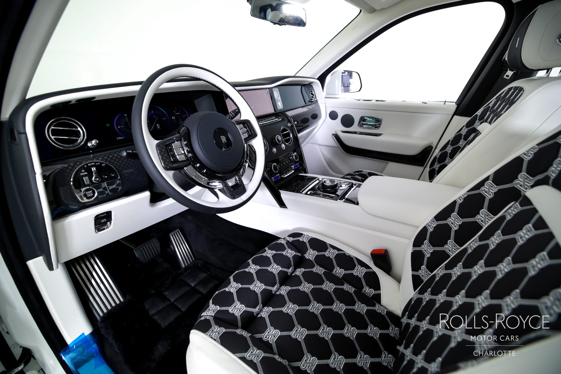 New 2026 Rolls-Royce Black Badge Cullinan  | Charlotte, NC