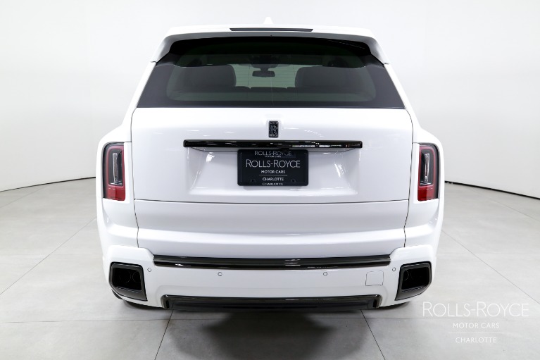 New-2026-Rolls-Royce-Black-Badge-Cullinan