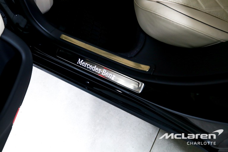 Used-2024-Mercedes-Benz-S-Class-S-580-4MATIC