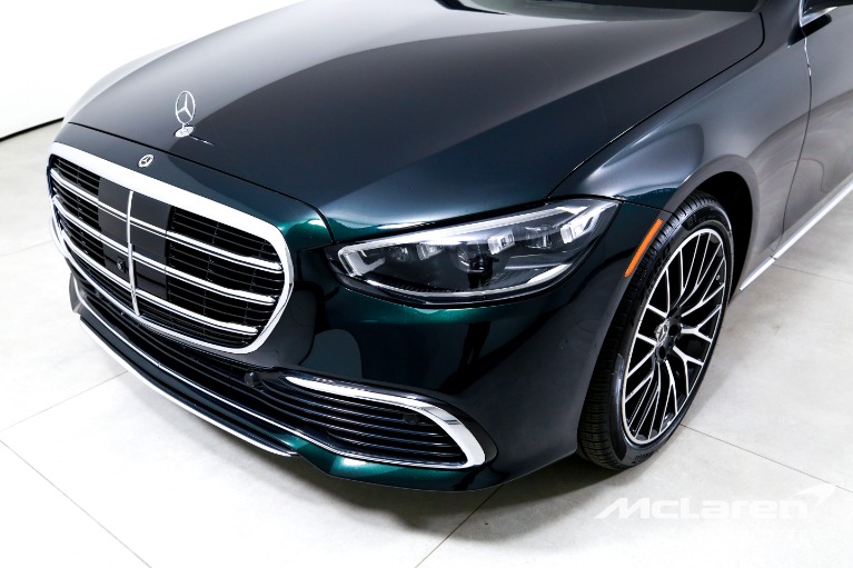 Used-2024-Mercedes-Benz-S-Class-S-580-4MATIC