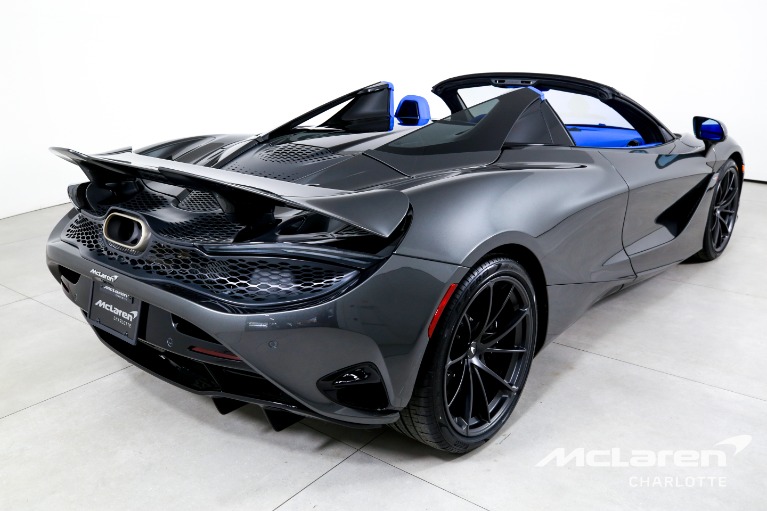 New-2027-McLaren-750S-Spider