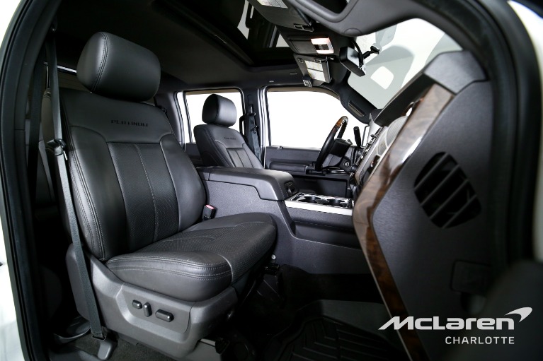 Used-2015-Ford-F-450-Super-Duty-Lariat