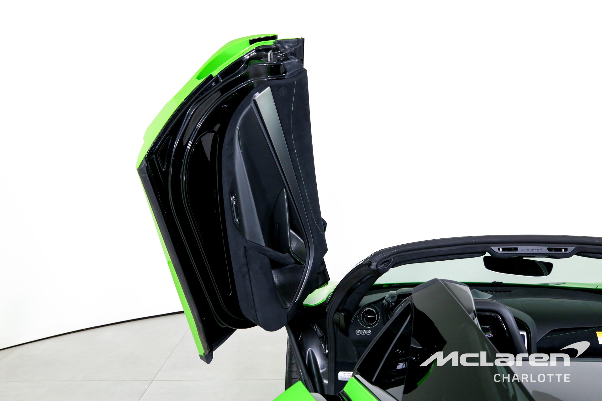 Used 2025 McLaren 750S Spider  | Charlotte, NC