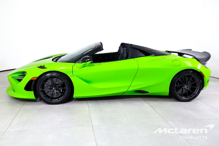 Used-2025-McLaren-750S-Spider