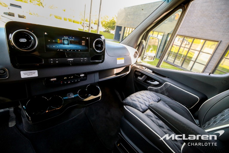 New-2026-Mercedes-Benz-Sprinter-BUSINESS-CLASS