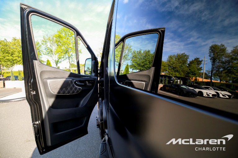 New-2026-Mercedes-Benz-Sprinter-BUSINESS-CLASS