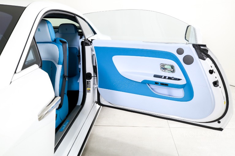 Used-2024-Rolls-Royce-Spectre