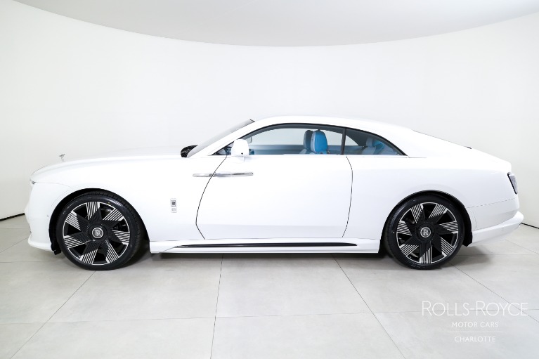 Used-2024-Rolls-Royce-Spectre