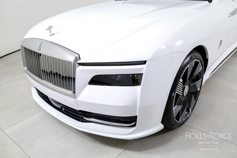 Used-2024-Rolls-Royce-Spectre