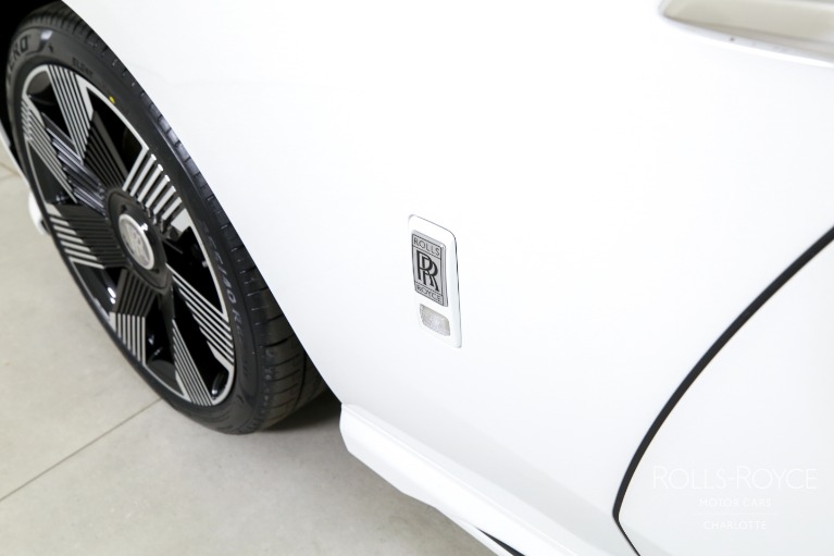 Used-2024-Rolls-Royce-Spectre