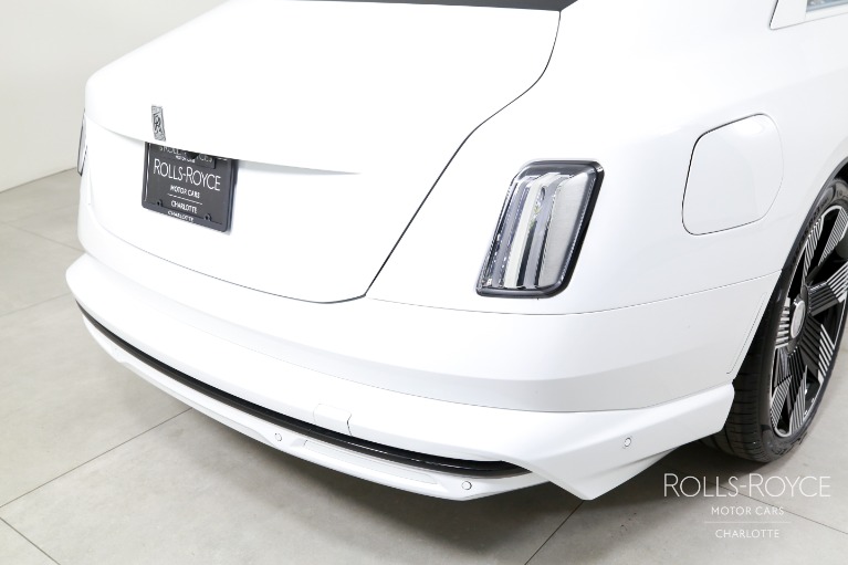Used-2024-Rolls-Royce-Spectre