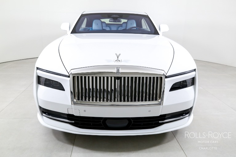 Used-2024-Rolls-Royce-Spectre