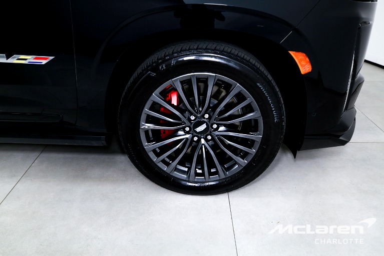 Used-2024-Cadillac-Escalade-V