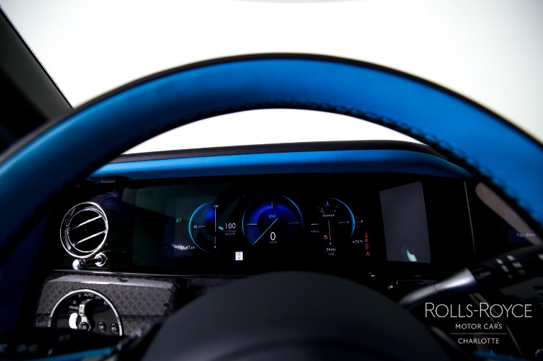 New-2026-Rolls-Royce-Black-Badge-Cullinan