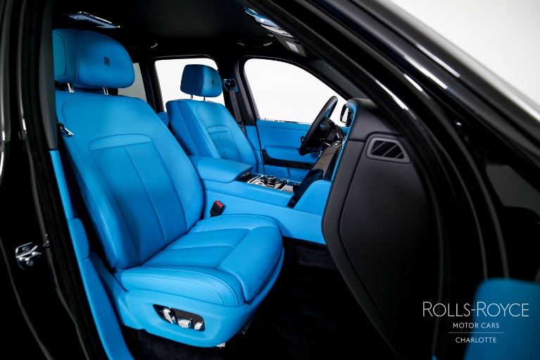 New-2026-Rolls-Royce-Black-Badge-Cullinan