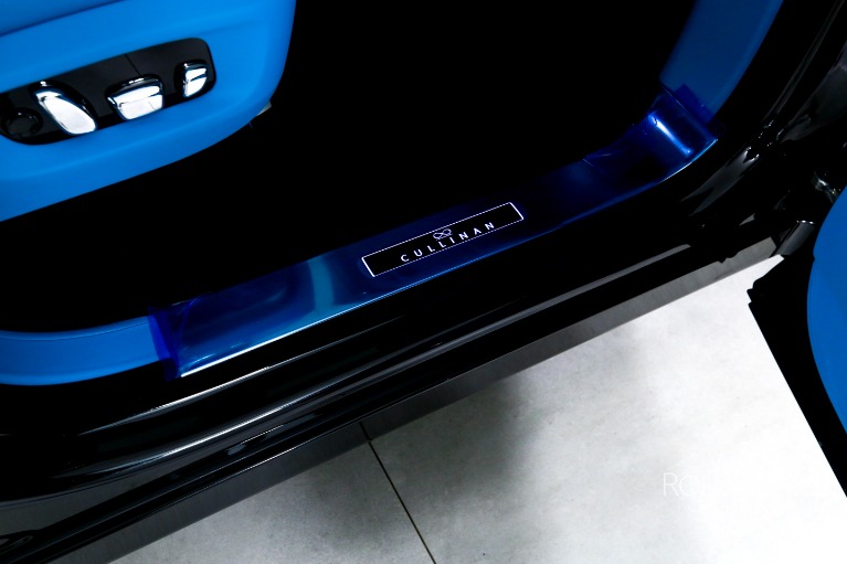 New-2026-Rolls-Royce-Black-Badge-Cullinan