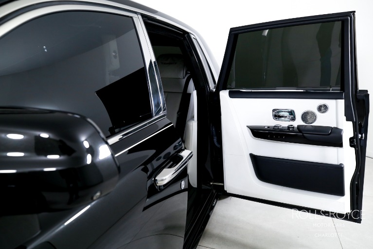 Used-2018-Rolls-Royce-Phantom